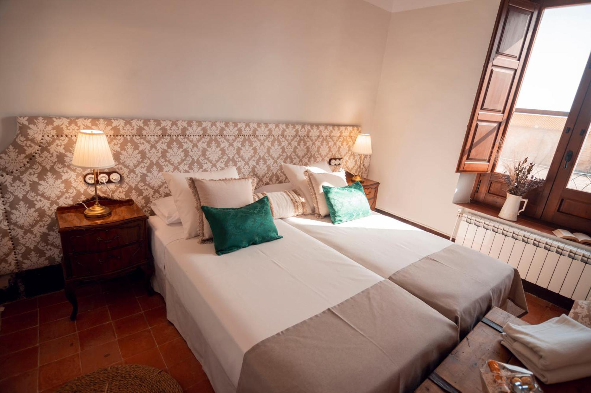 Castell Granadella Hotel L'Ampolla Luaran gambar